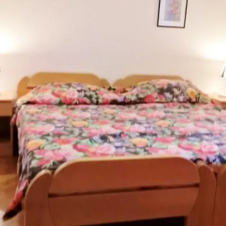 Апартаменты Apartman Marta *